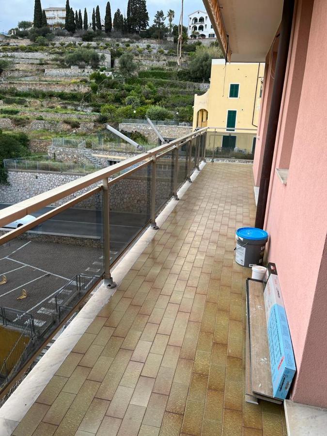 Il Giardino Segreto Bike Room Pietra Ligure Buitenkant foto